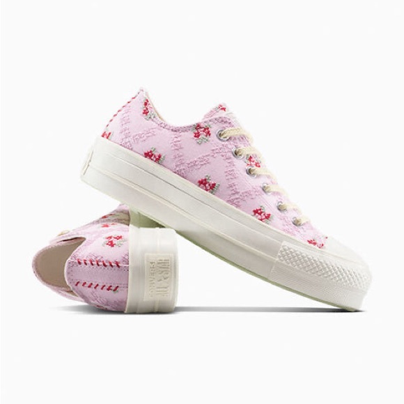 Converse Shoes - Converse [7.5] CTAS Platform Rose Cross Stitch Low Women’s Sneakers A13660C